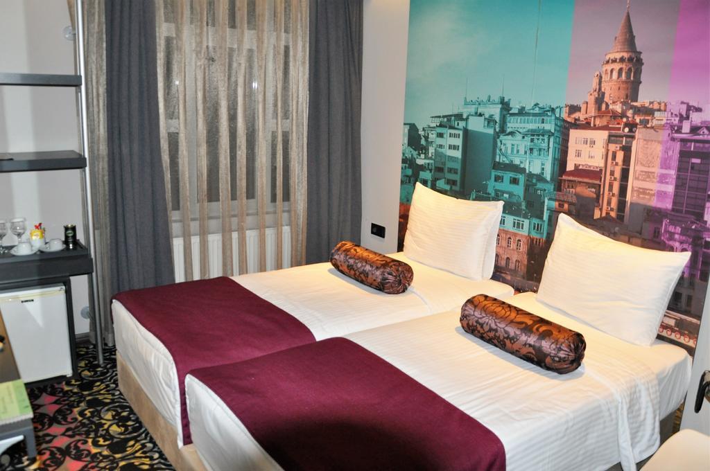Tulip City Hotel Provincia di Provincia di Istanbul Esterno foto
